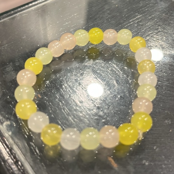 Hand made rainbow beaded bracelets - Picture 3 of 9